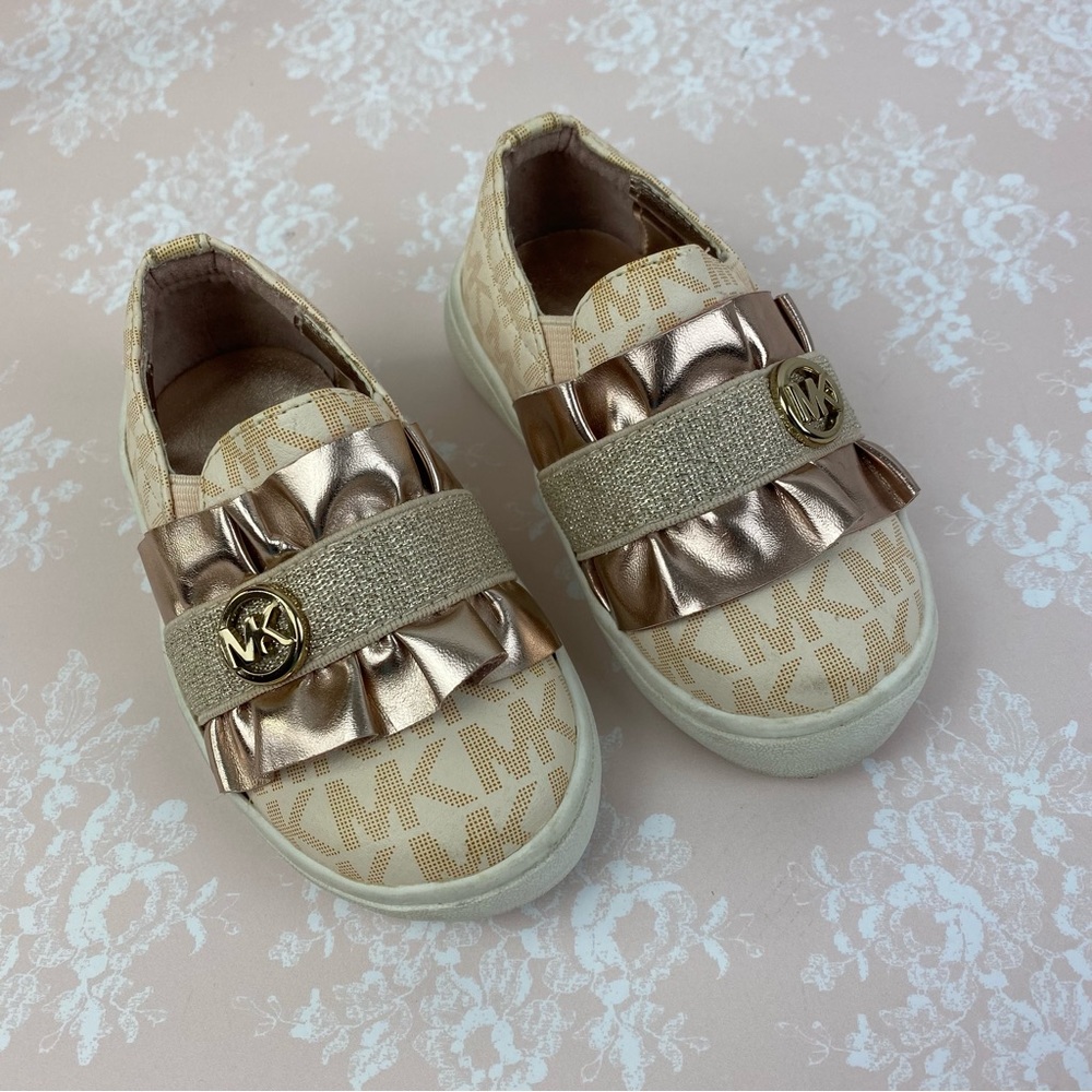 Michael Kors Ivy Riff Girls Slip on Sneaker Shoe Size 5
